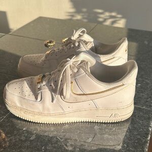 Nike Women's Beige/Gold Low-Top Sneakers